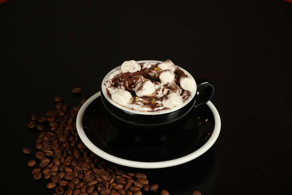 هوت شوكلت / Hot Chocolate